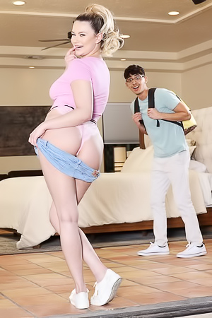 Anal Orgasm With Heather Honey