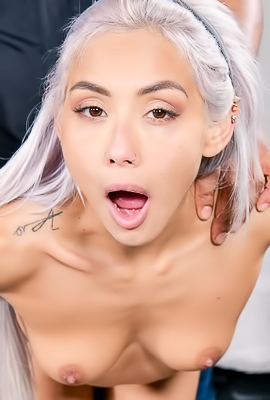 Veronica Leal