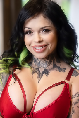 Xwife Karen Shaved Pussy Licked and Fucked Raw in Lingerie