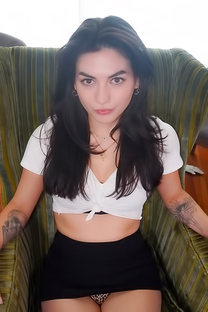 Megan Mistakes sucks cock while teasing the doctor with her feet
